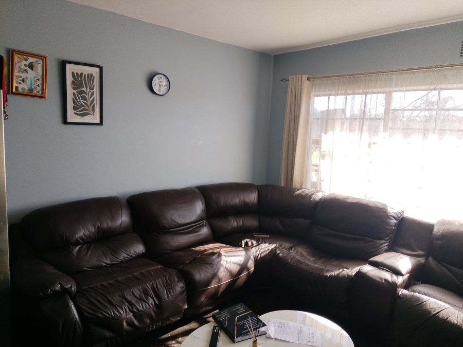 2 Bedroom Property for Sale in Germiston South Gauteng