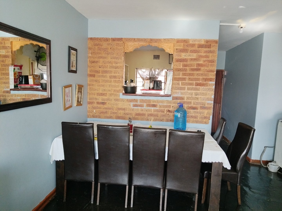 2 Bedroom Property for Sale in Germiston South Gauteng