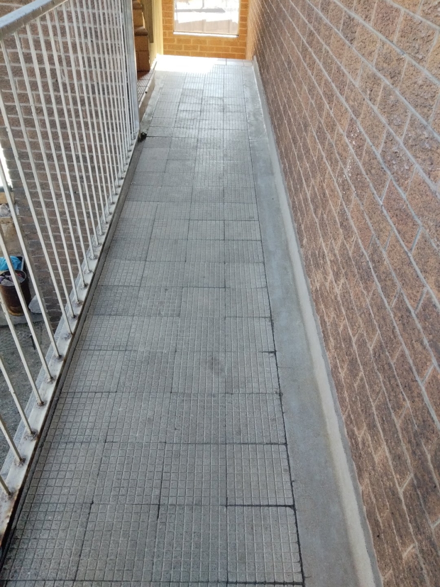 2 Bedroom Property for Sale in Germiston South Gauteng