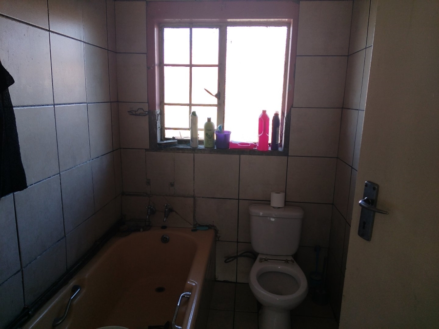 2 Bedroom Property for Sale in Germiston South Gauteng
