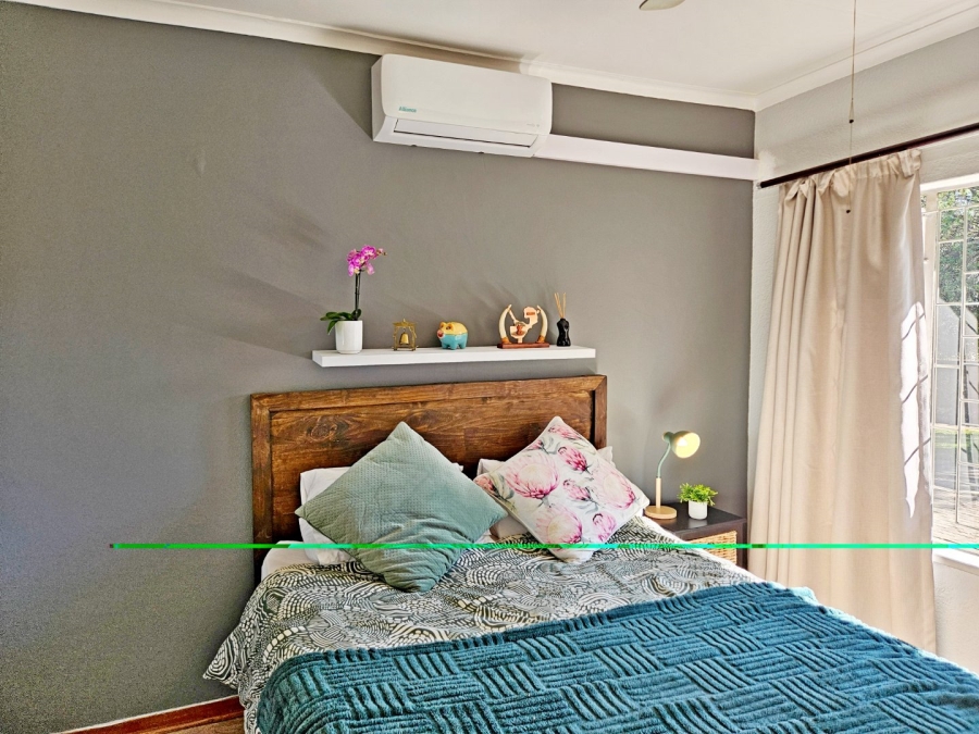 3 Bedroom Property for Sale in Glen Marais Gauteng