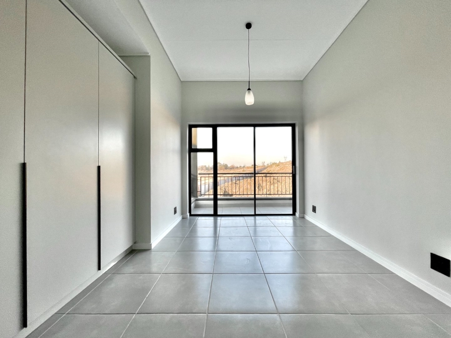 To Let 1 Bedroom Property for Rent in Waterfall Gauteng