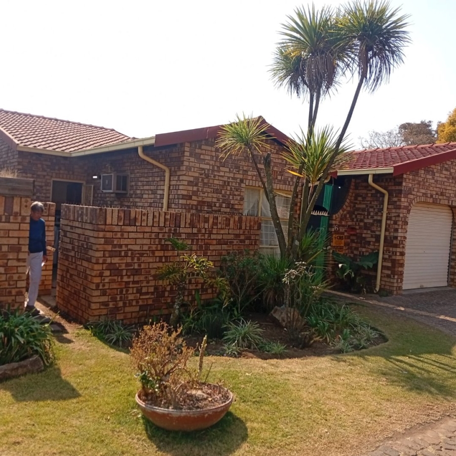 2 Bedroom Property for Sale in Benoni Central Gauteng