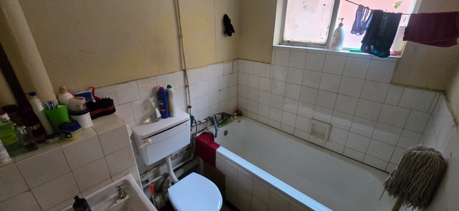 1 Bedroom Property for Sale in Pretoria Central Gauteng