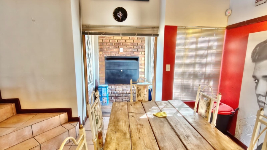 4 Bedroom Property for Sale in Vaal Marina Gauteng