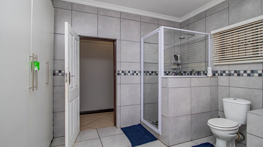 4 Bedroom Property for Sale in Benoni North Gauteng