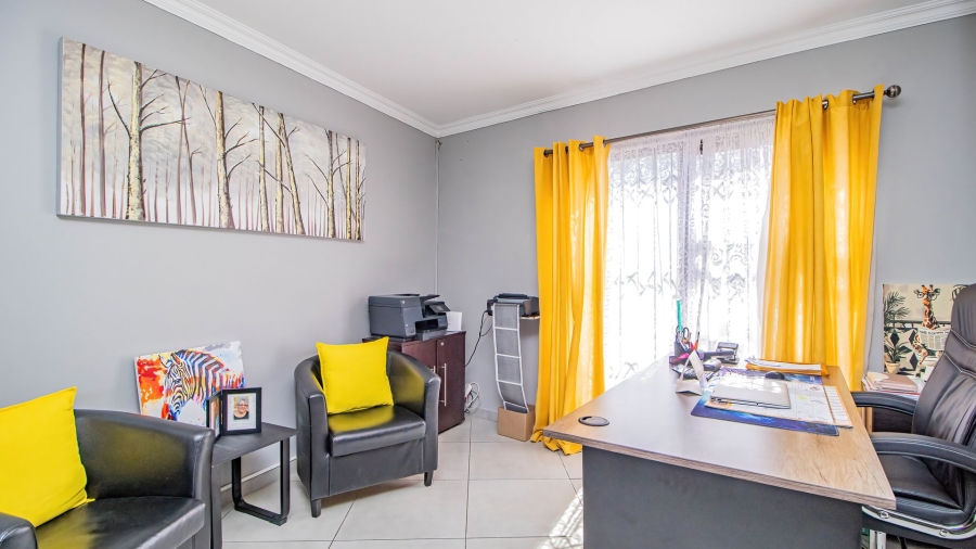 4 Bedroom Property for Sale in Benoni North Gauteng