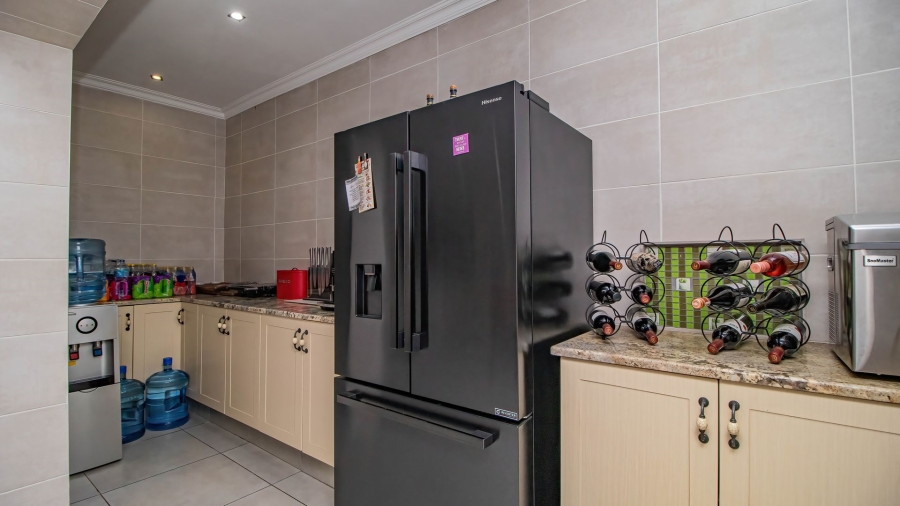 4 Bedroom Property for Sale in Benoni North Gauteng