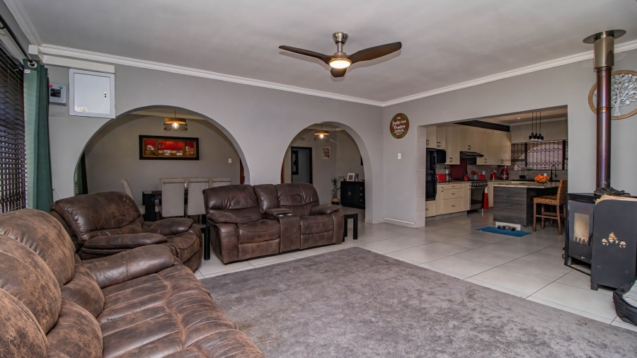 4 Bedroom Property for Sale in Benoni North Gauteng