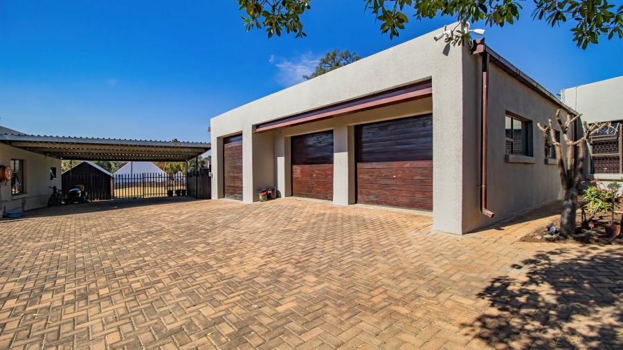 4 Bedroom Property for Sale in Benoni North Gauteng