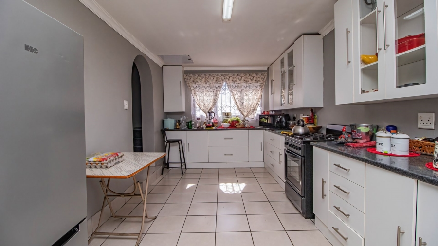 4 Bedroom Property for Sale in Benoni North Gauteng