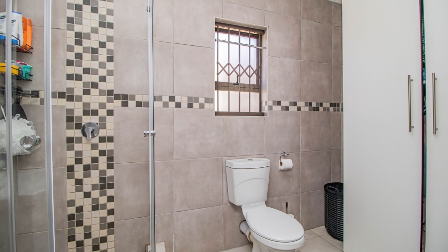 4 Bedroom Property for Sale in Benoni North Gauteng