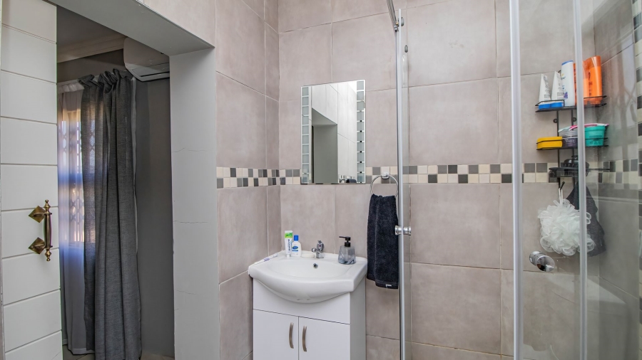 4 Bedroom Property for Sale in Benoni North Gauteng