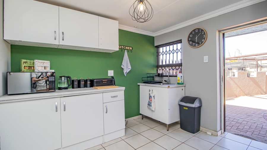 4 Bedroom Property for Sale in Benoni North Gauteng