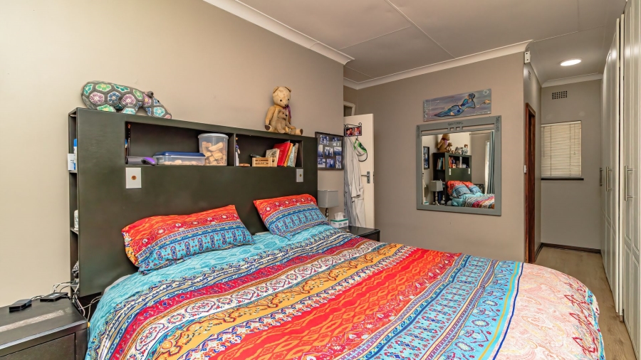 3 Bedroom Property for Sale in Highway Gardens Gauteng
