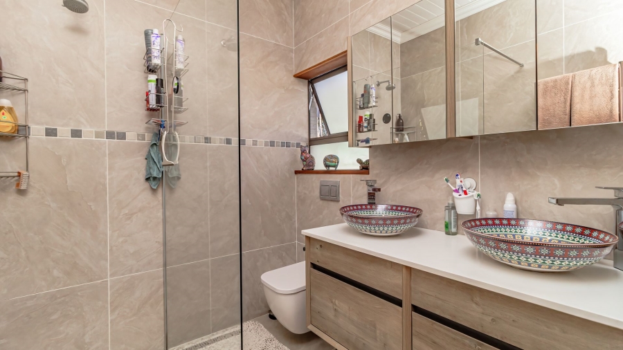 3 Bedroom Property for Sale in Highway Gardens Gauteng