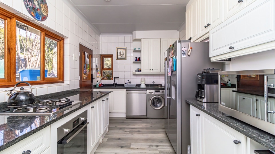 3 Bedroom Property for Sale in Highway Gardens Gauteng