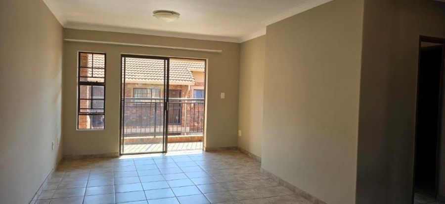 2 Bedroom Property for Sale in Magalieskruin Gauteng