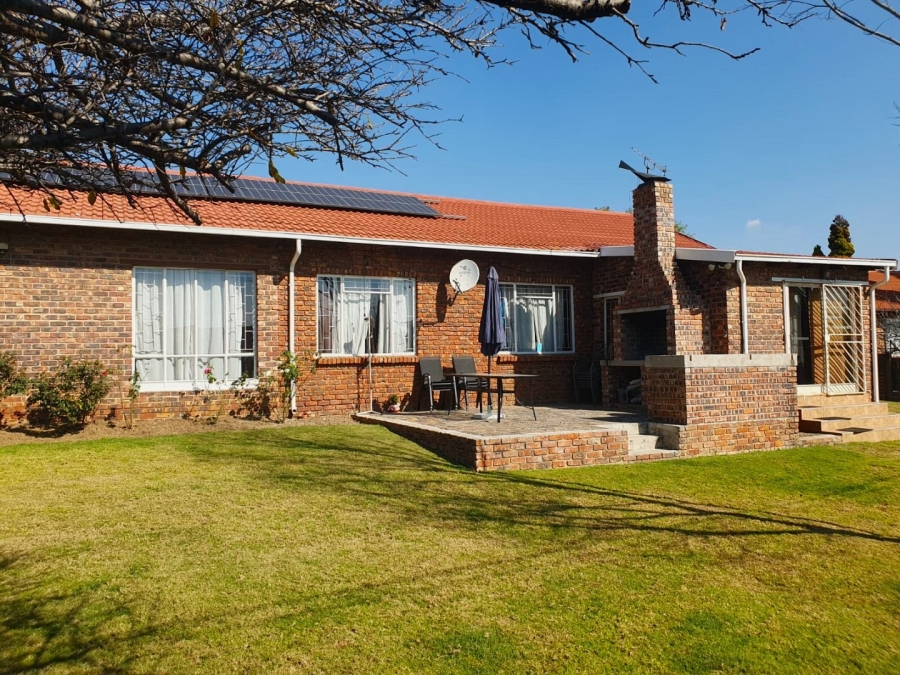 3 Bedroom Property for Sale in The Reeds Gauteng