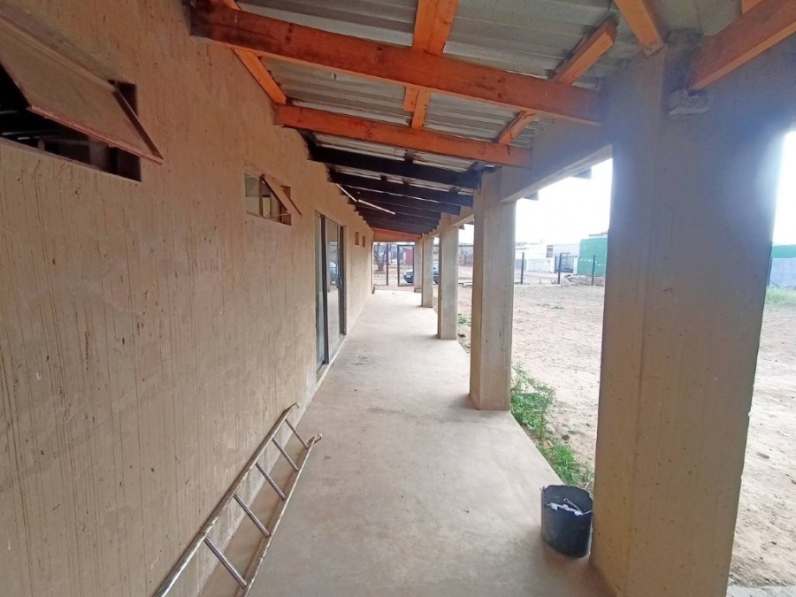 Commercial Property for Sale in Lakeside Gauteng