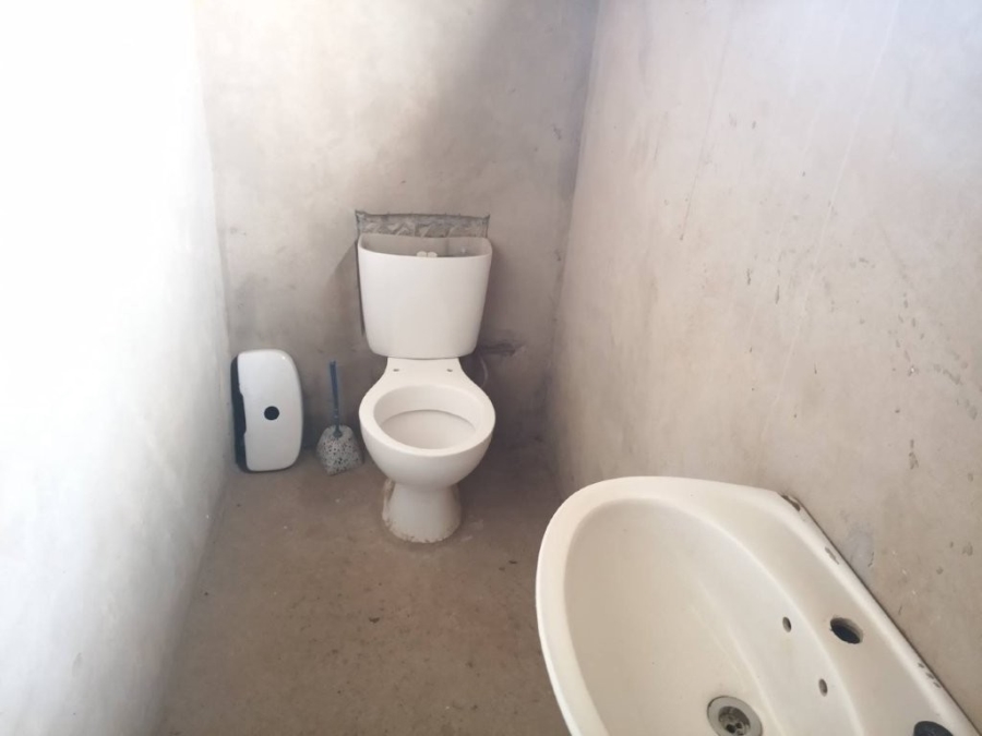Commercial Property for Sale in Lakeside Gauteng