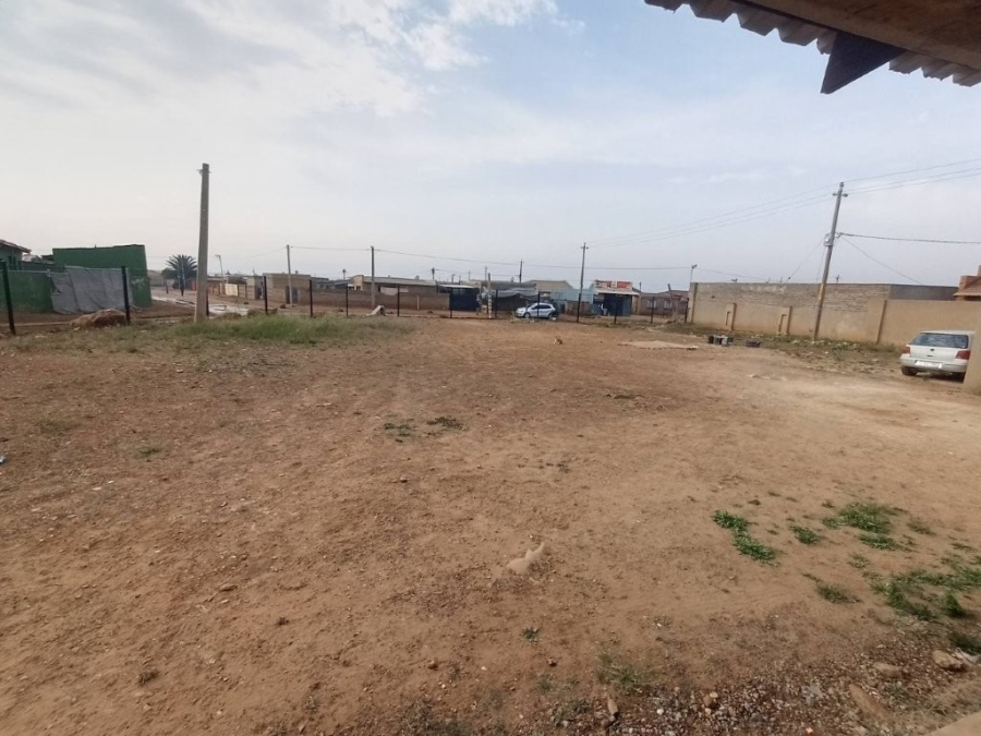 Commercial Property for Sale in Lakeside Gauteng