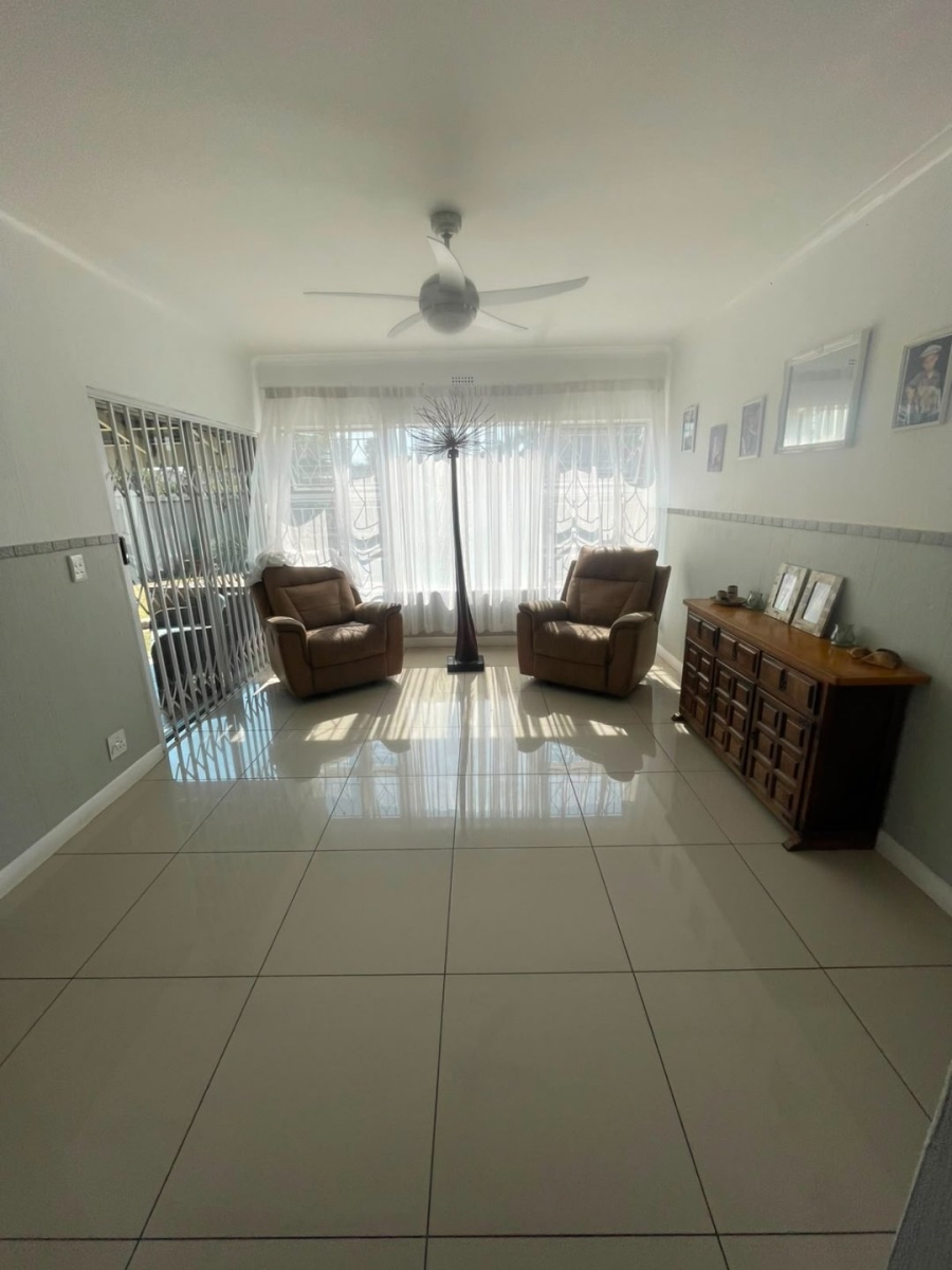 6 Bedroom Property for Sale in Verwoerdpark Gauteng