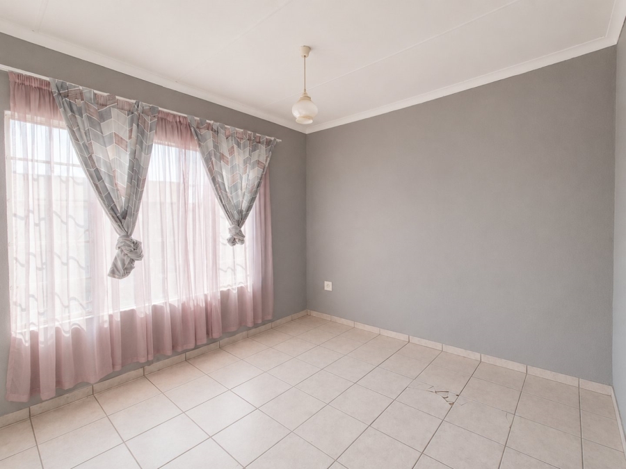 2 Bedroom Property for Sale in Eden Glen Gauteng
