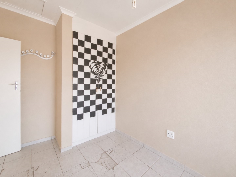 2 Bedroom Property for Sale in Eden Glen Gauteng