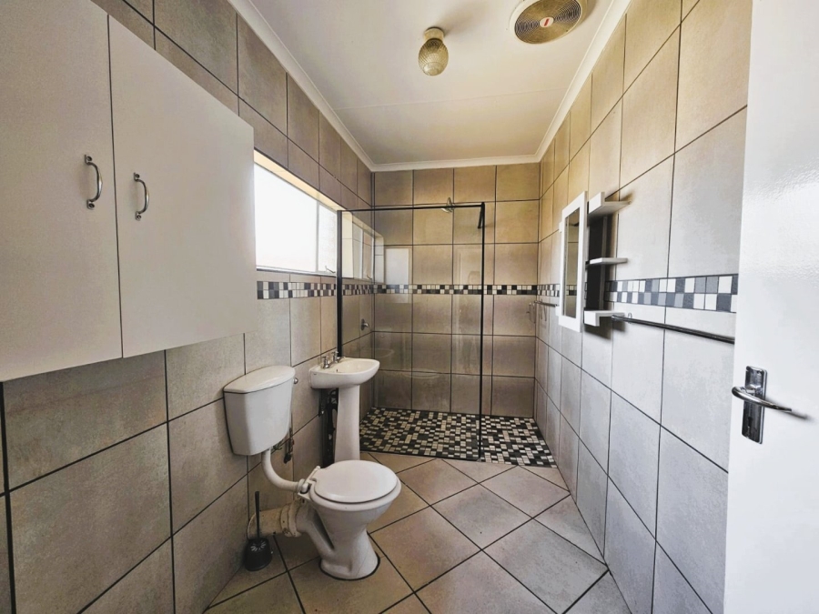 2 Bedroom Property for Sale in Ferryvale Gauteng
