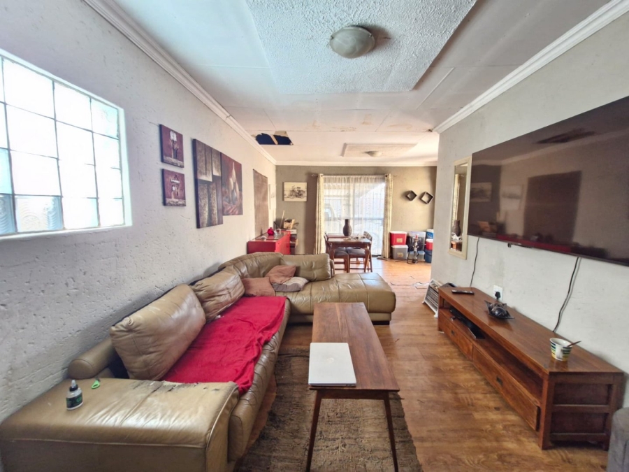 3 Bedroom Property for Sale in Daveyton Gauteng