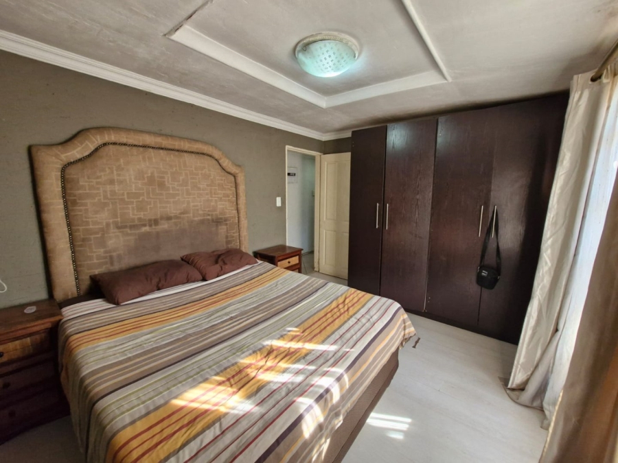 3 Bedroom Property for Sale in Daveyton Gauteng
