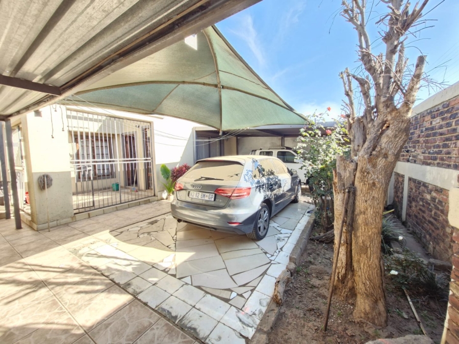 3 Bedroom Property for Sale in Daveyton Gauteng