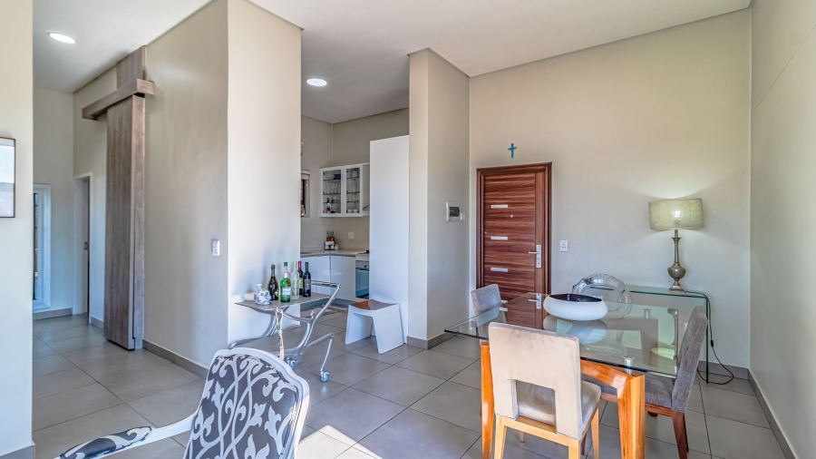 2 Bedroom Property for Sale in Bedfordview Gauteng