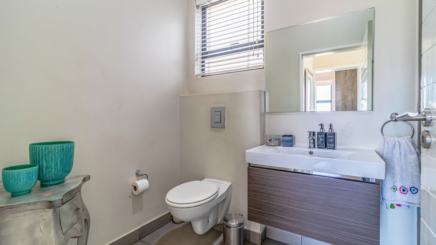 2 Bedroom Property for Sale in Bedfordview Gauteng