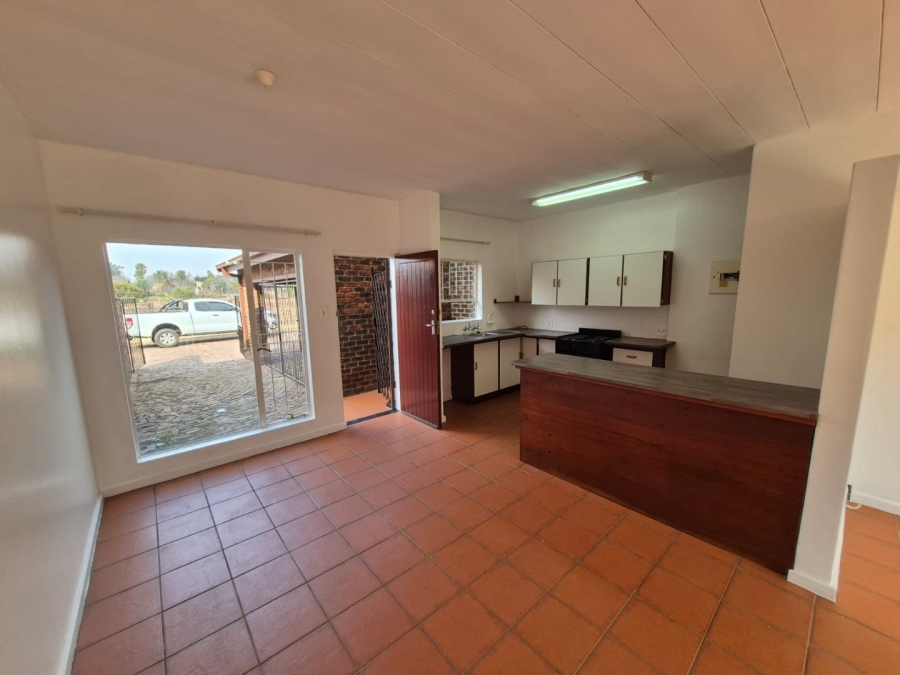 To Let 2 Bedroom Property for Rent in Pierre Van Ryneveld Gauteng
