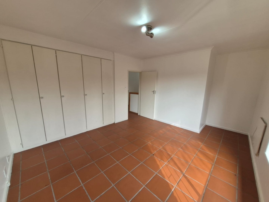 To Let 2 Bedroom Property for Rent in Pierre Van Ryneveld Gauteng
