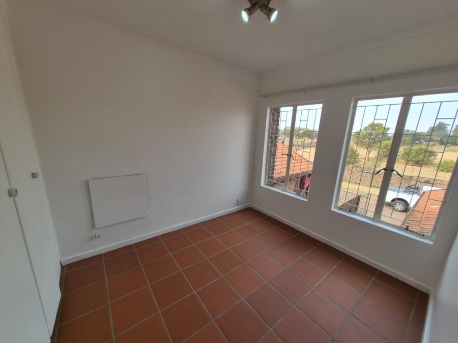 To Let 2 Bedroom Property for Rent in Pierre Van Ryneveld Gauteng