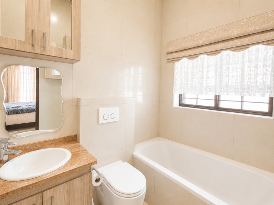 3 Bedroom Property for Sale in Dowerglen Ext 4 Gauteng