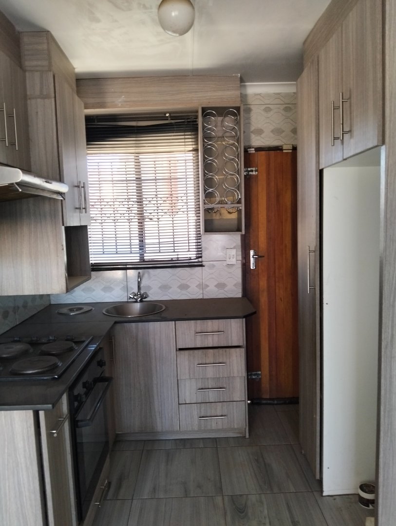 3 Bedroom Property for Sale in Lotus Gardens Gauteng