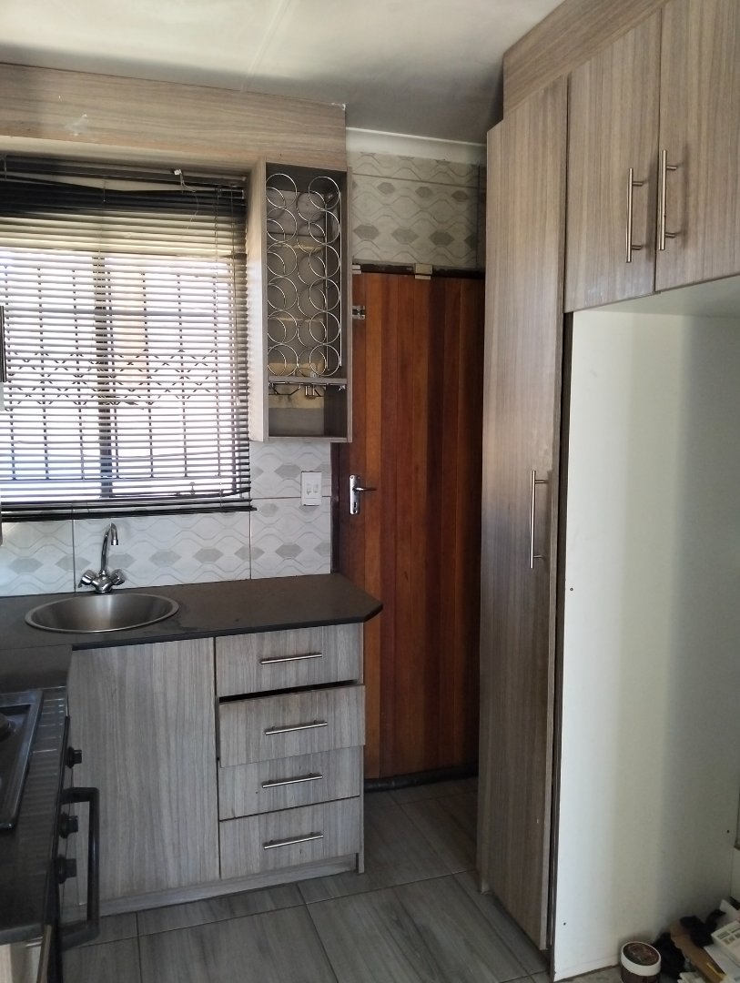 3 Bedroom Property for Sale in Lotus Gardens Gauteng