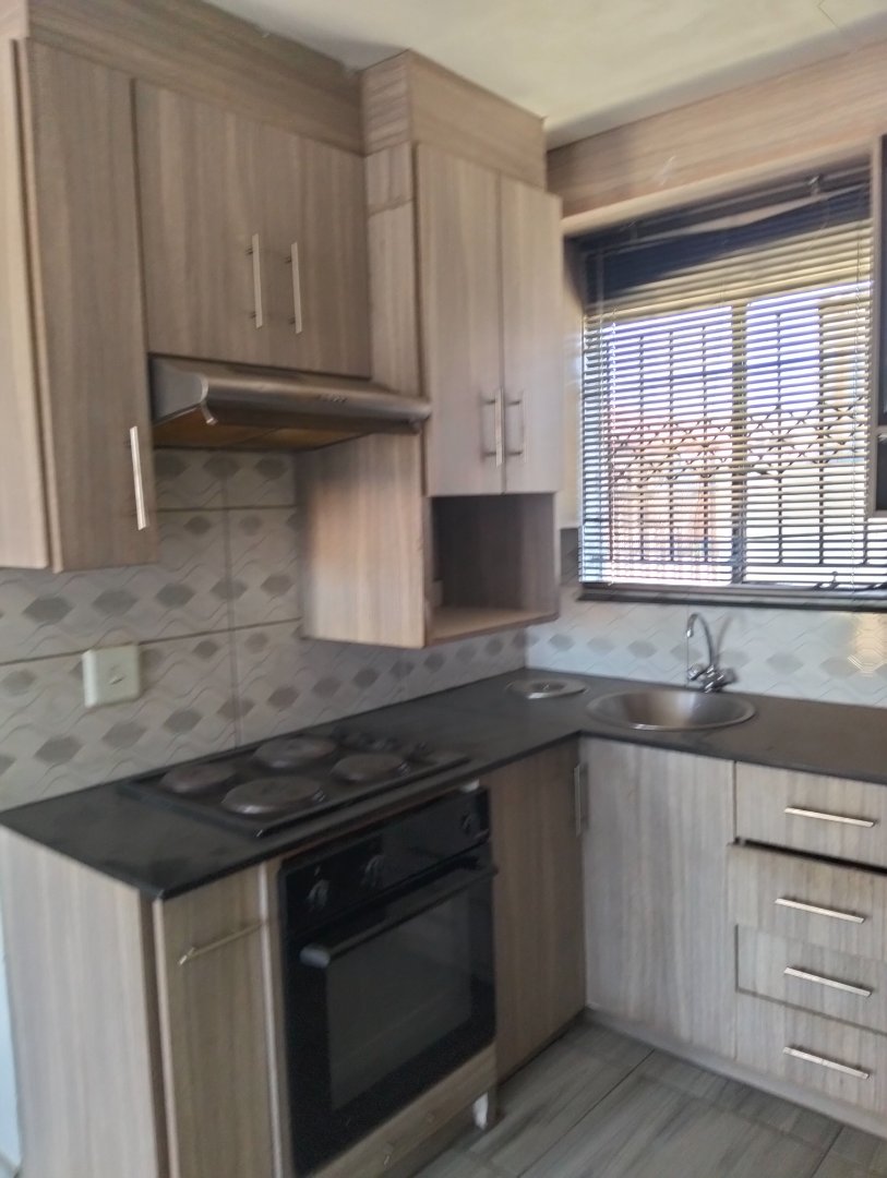 3 Bedroom Property for Sale in Lotus Gardens Gauteng