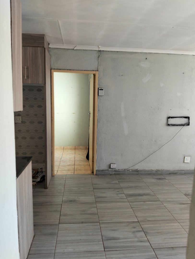 3 Bedroom Property for Sale in Lotus Gardens Gauteng