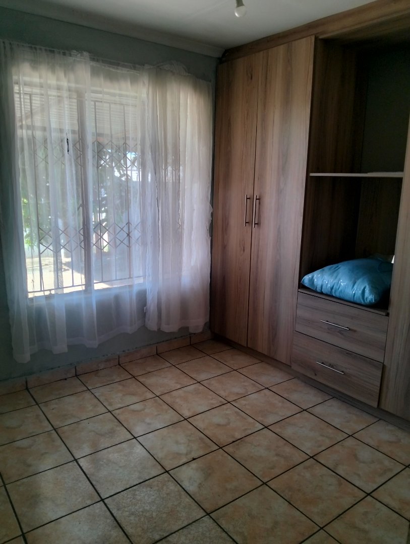 3 Bedroom Property for Sale in Lotus Gardens Gauteng