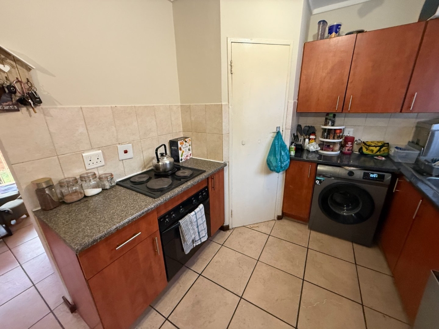 2 Bedroom Property for Sale in The Reeds Gauteng