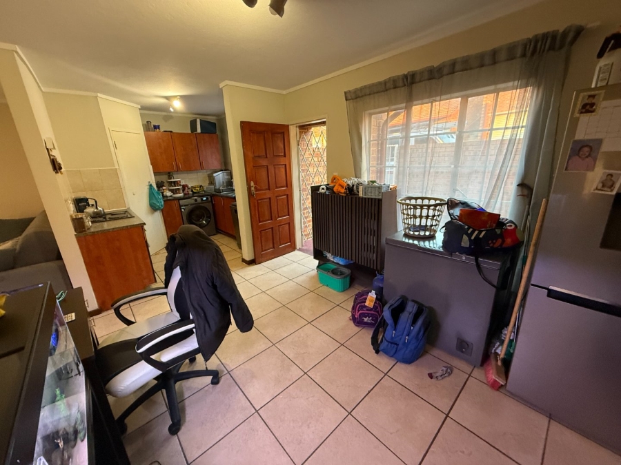 2 Bedroom Property for Sale in The Reeds Gauteng