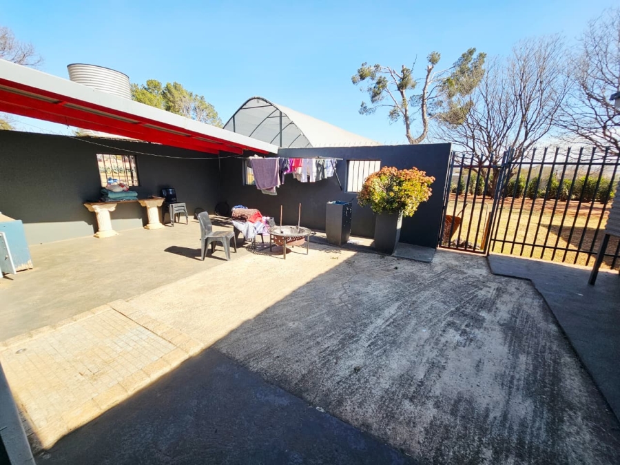  Bedroom Property for Sale in Raslouw Gauteng