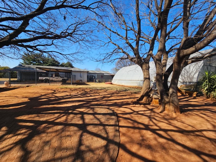  Bedroom Property for Sale in Raslouw Gauteng