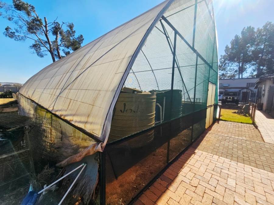  Bedroom Property for Sale in Raslouw Gauteng