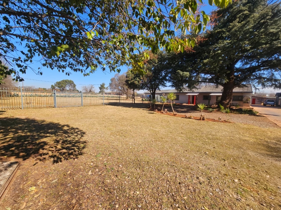  Bedroom Property for Sale in Raslouw Gauteng